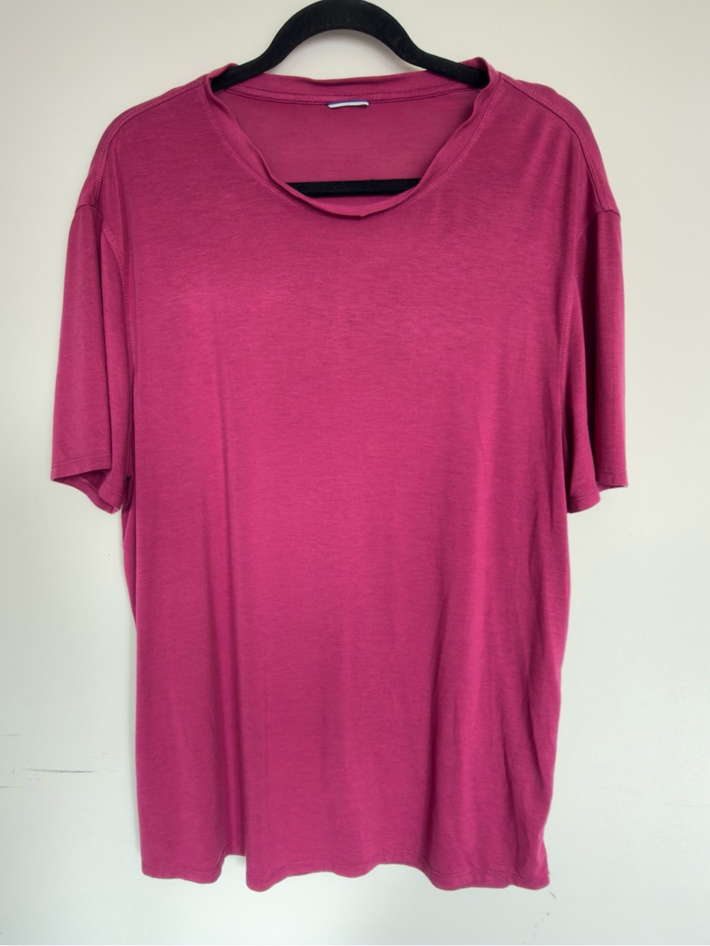 336. Kit and Ace Long Soft Berry Tshirt